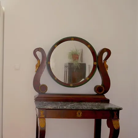 Largo House Apartmán *