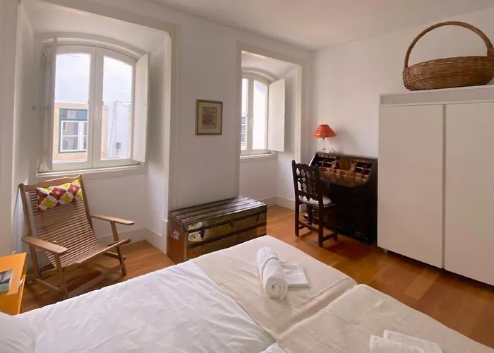 Largo House דירה