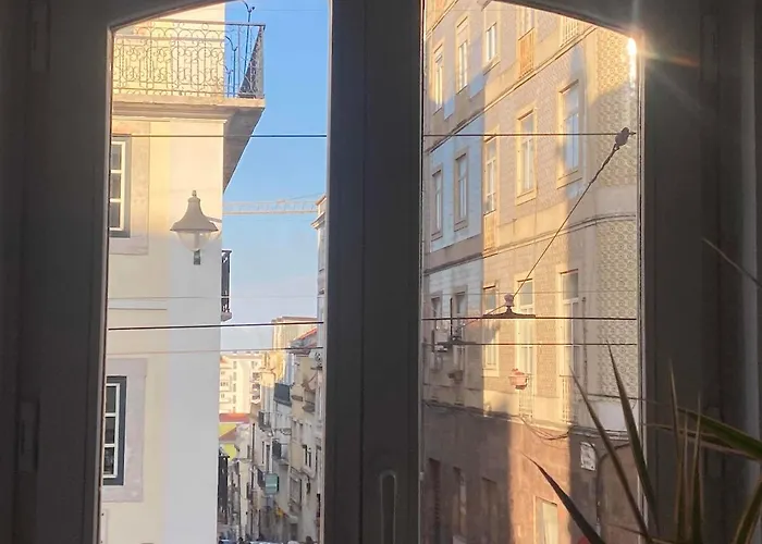 Largo House شقة *