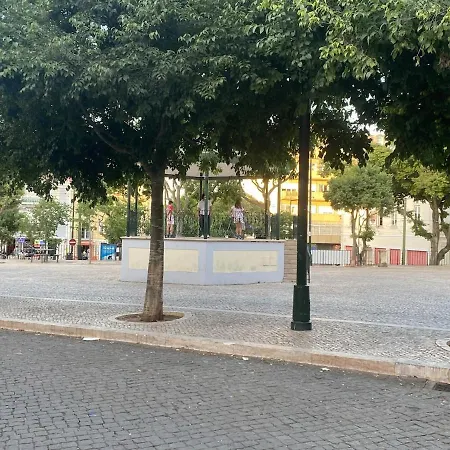 Largo House Διαμέρισμα *